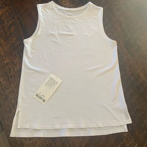 Lululemon love sleeveless tank.